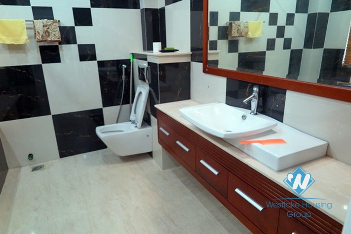 Beautiful house with lake view for rent in Tay Ho, Hanoi 